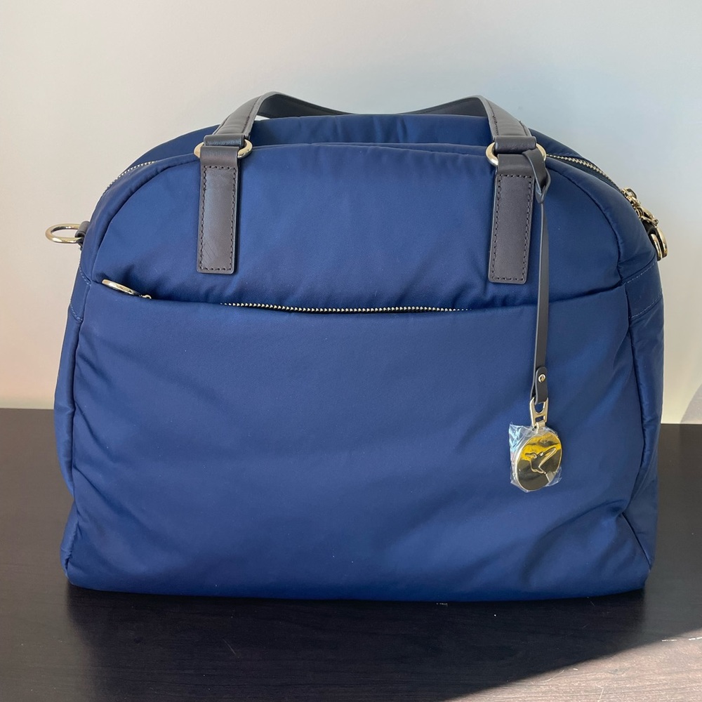 Lo & Sons The O.M.G. - Travel, Gym, Laptop Bag